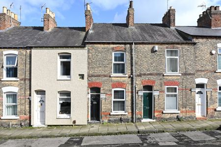 2 bedroom terraced house to rent - Photo 5