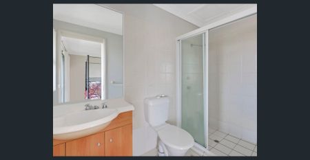 3 Bedroom Home in Prime Arundel Location - Photo 5