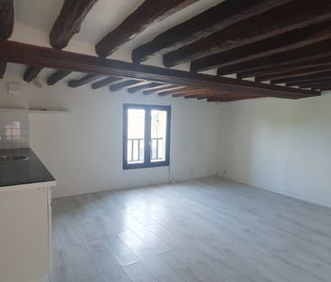 Appartement T2 - 1er étage, 41m2, proche ROSNY S/S 10mn, moyenne co... - Photo 2