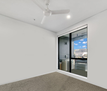102/115 Overton Road, Williams Landing VIC, Belconnen - Photo 1