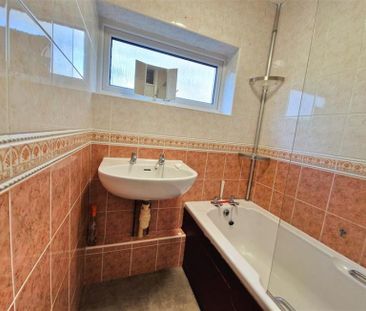 2 Bedroom Apartment To Let - Photo 5