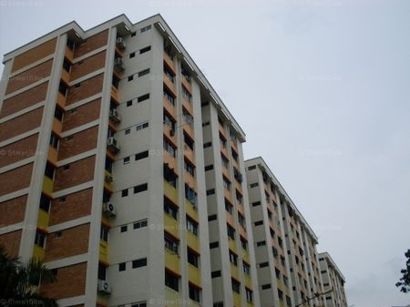 Blk 157 Tampines Street 12 (Tampines), HDB 3 Rooms - For Rent - Photo 4