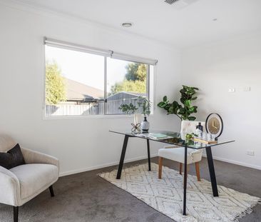 13 Shikra Place, Doreen, Vic 3754 - Photo 3