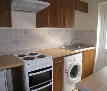1 bedroom in a house share to rent - Photo 6