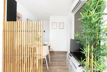 Calle Rosa, Getafe, Community of Madrid 28903