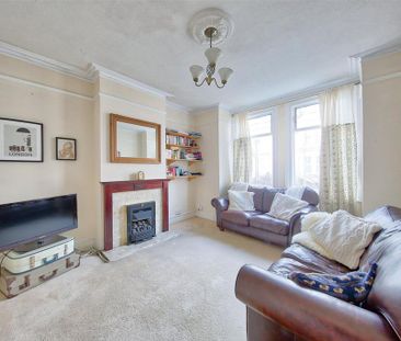 2 bedroom maisonette to rent - Photo 1