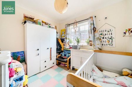 2 bedroom flat to rent - Photo 2