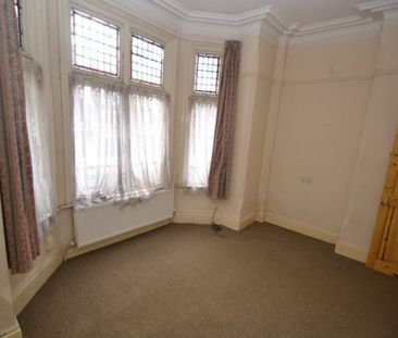 2 bed Ground Floor Flat for Rent - Photo 4