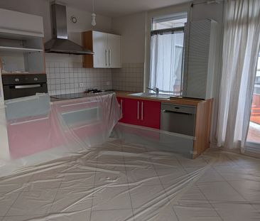 Location Appartement 3 pièces 75m² - Photo 1