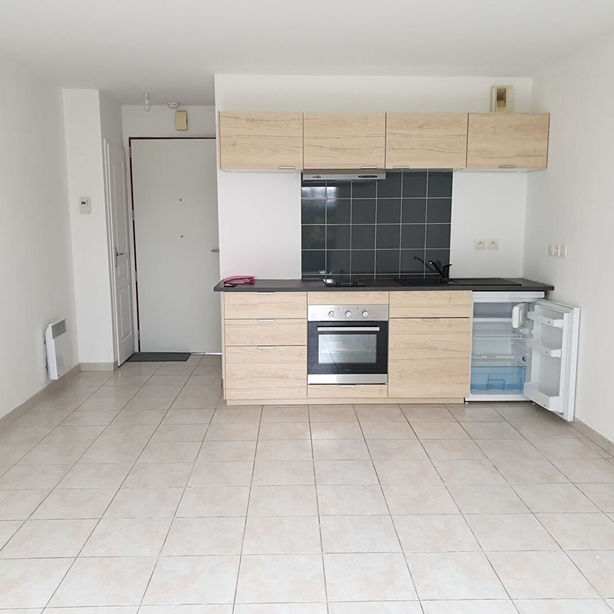 Location appartement 1 pièce, 29.83m², La Roche-sur-Yon - Photo 1