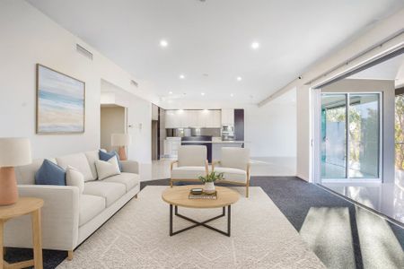 Penthouse Sized High-End Apartment with Exceptional Space & Style! - Photo 2