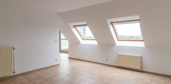 Appartement te huur in Ninove voor € 750 met 1 slaapkamer - Photo 2