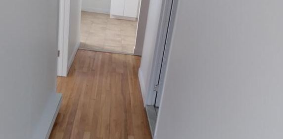 TETRAULTVILLE - MERCIER – 4 ½ RÉNOVÉ CHA - Photo 2