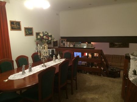 Westmeadows - Photo 4