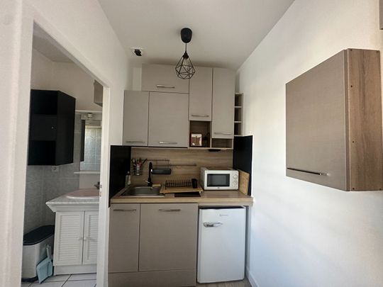 Appartement St Nazaire 1 pièce(s) 23.08 m2 - Photo 1