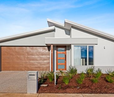 Experience Luxury Coastal Living - Photo 6