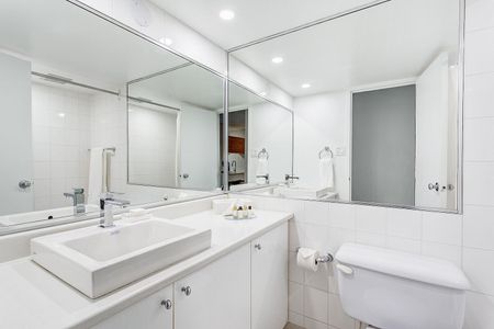 350 Rue Prince-Arthur Ouest, Montréal, QC - Photo 4