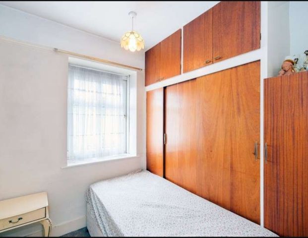 Room in a Shared House, House, IG1 - Photo 1