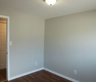 For Lease - 24 Flower Street, St. Catharines, Ontario - Photo 1