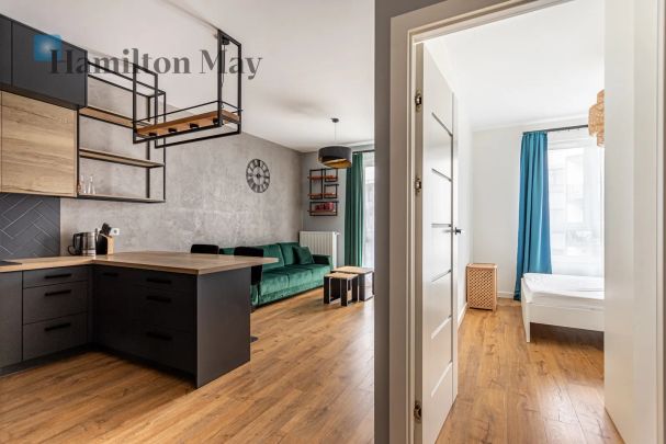 Nowoczesne dwupokojowe mieszkanie w stylu loft z balkonem na Włochach - Photo 1