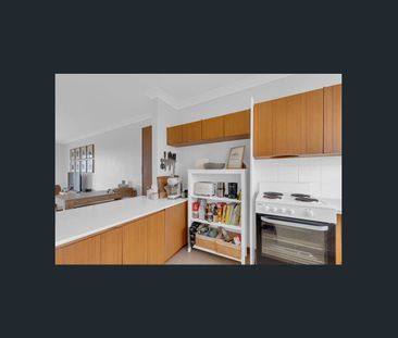 FRESHLY REFURBISHED 2x1 BEACHSIDE UNIT – PRIME SHOALWATER LOCATION! - Photo 5