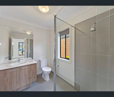 4 Coquille Way, Armstrong Creek, Vic 3217 - Photo 6