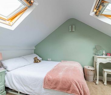 2 bed Terraced for rent - Photo 5