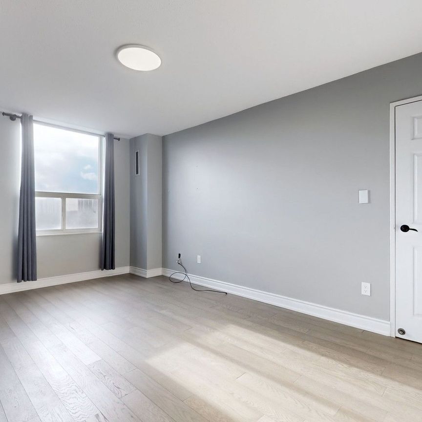 For Lease - 5 Shady Golfway N/A Unit# 715, Toronto, Ontario - Photo 1