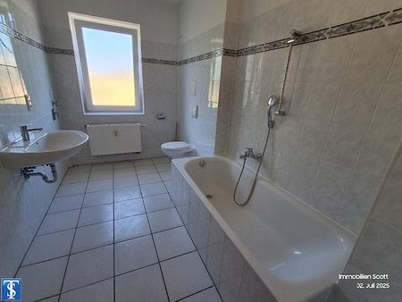 Neu renovierte 4-Zimmer-Wohnung am Stadtrand von Plauen! - Photo 3