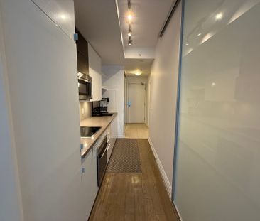 For Lease - 60 Annie Craig Drive Unit# 809, Toronto, Ontario - Photo 4