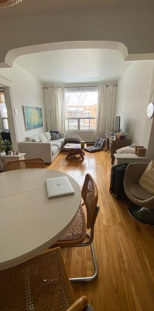 VERDUN - Ouest, 5 1/2, 2cc.dont une cc petite, 2è étage - Photo 1