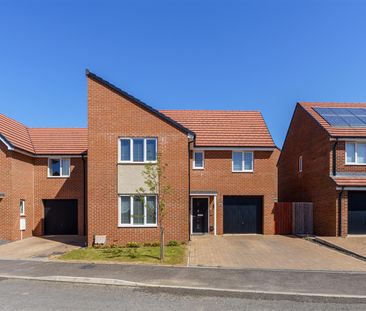 4 bed detached house to rent in Bramble Way, Newcastle upon Tyne, NE13 - Photo 4