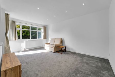 Pevensey Close, Isleworth, TW7 4QS - Photo 2