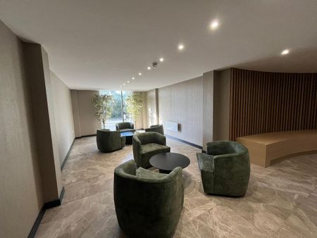 Studio to rent - Photo 2