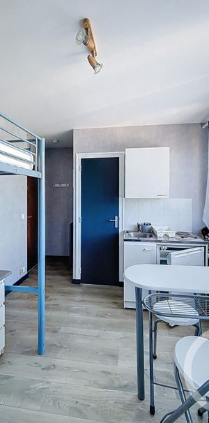 Location Appartement 1 pièce 12m² CLERMONT FERRAND 63000 - Photo 2
