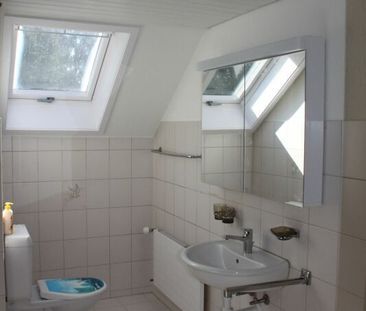 central 2.5 room – apartment – in the 2nd floor - Photo 3