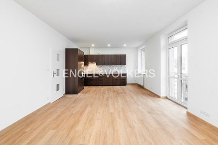 Pronájem bytu 3+kk 98 m² - Fotografie 4