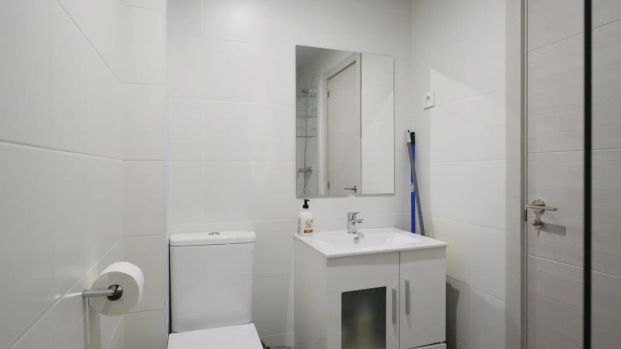 2-bedroom apartment for rent in Bellas Vistas, Madrid. - Photo 1