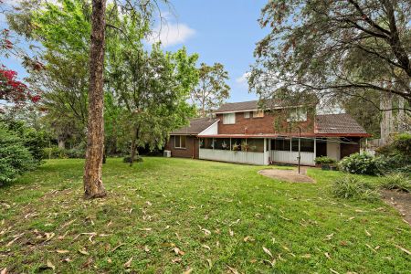 Classic Family Living with Generous Space and Sunroom - Photo 2