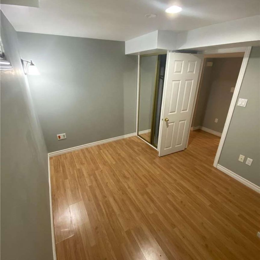 For Lease - 34 Violet Street Unit# Lower, Barrie, Ontario - Photo 1