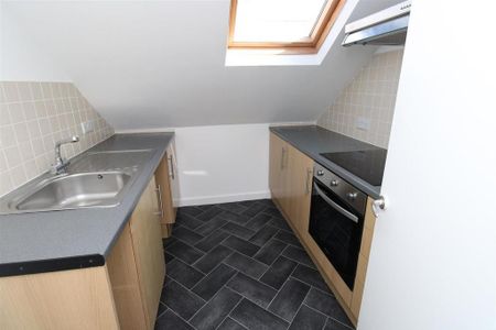 1 bedroom flat to rent - Photo 3