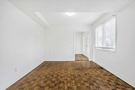 For Lease - 109 York Downs Drive Unit# Main, Toronto, Ontario - Photo 5
