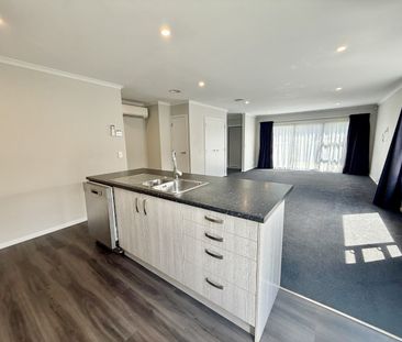 8 Avalon Park Drive, Avalon - Photo 5