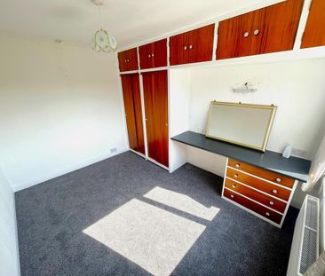 3 bedroom detached house to rent - Photo 2