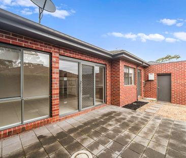 1/12a Argyle Street, Frankston, Vic 3199 - Photo 5