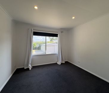 Feel at home, Living Here - Photo 4