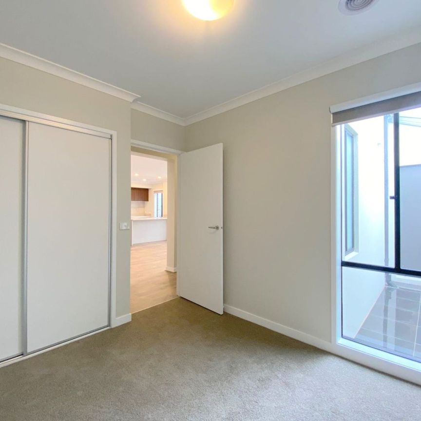 Modern Living at 6 Pinfold Road, Wollert - Photo 1