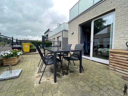 Ruim gelijkvloers appartement nabij het centrum van Hoogstraten! - Photo 2