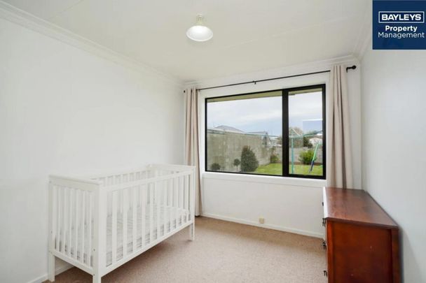 64 Racecourse Road, Glengarry - Photo 1