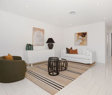 Luxury Living in the Heart of Royal Pines - Photo 1